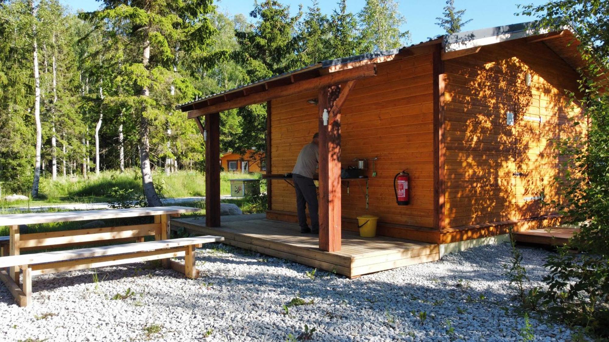 Marika Puhkekuela - Metsanurga Oeoemaja "Shared Bathroom" Nova ภายนอก รูปภาพ